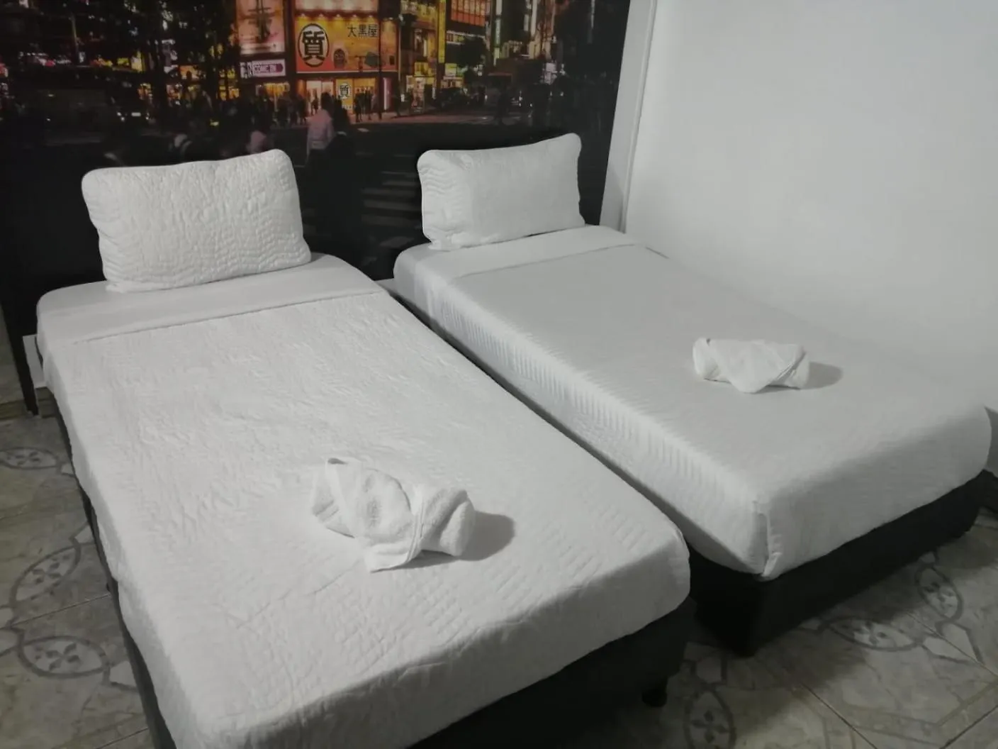 ***  Aw Hotel Urban 80 Medellin Colombia