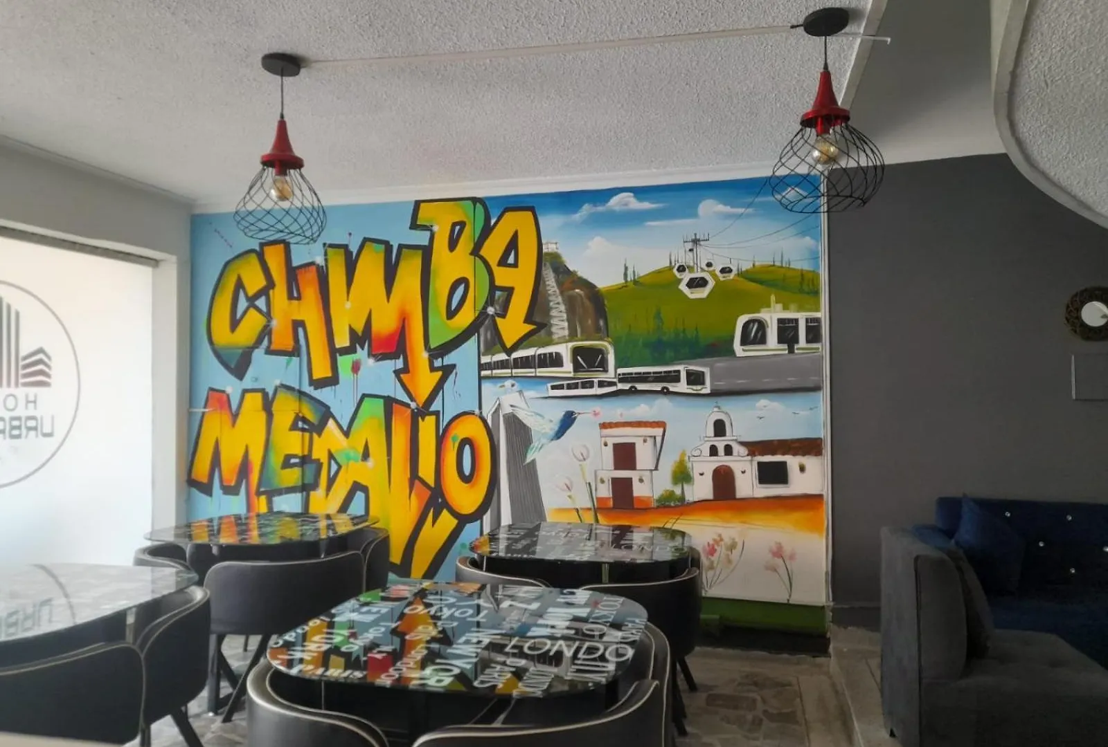 Aw Hotel Urban 80 Medellin 3*,  Colombia