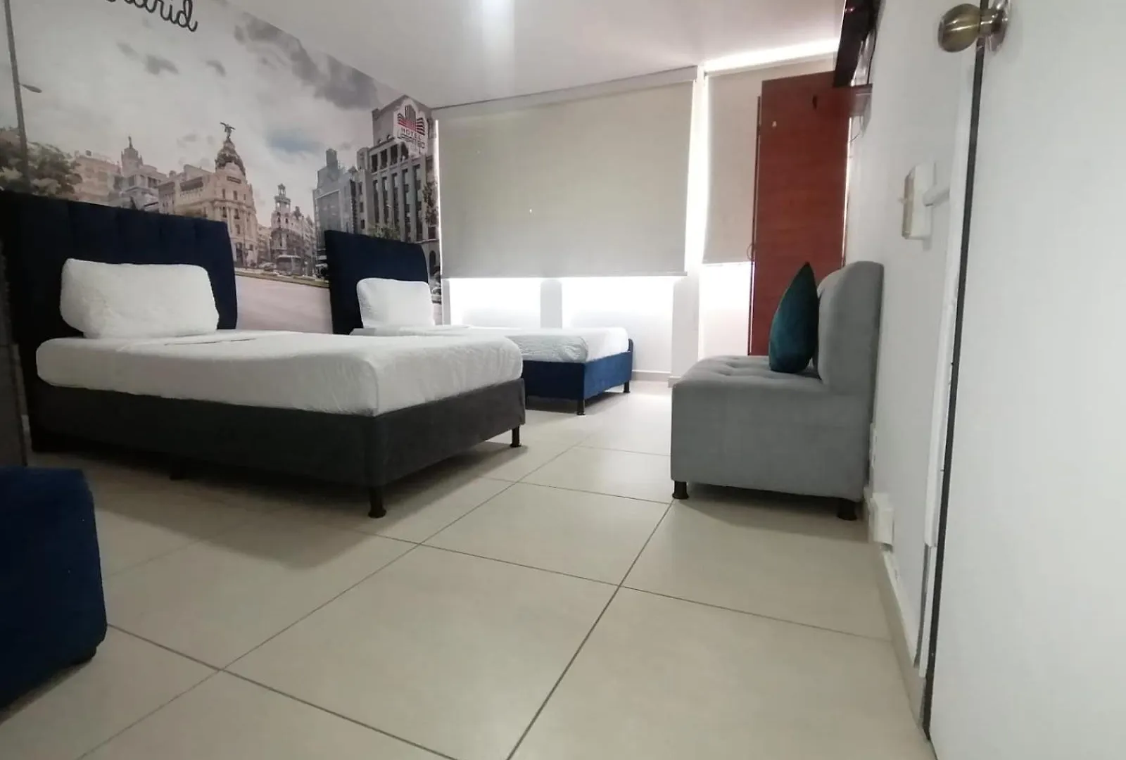 Aw Hotel Urban 80 Medellin