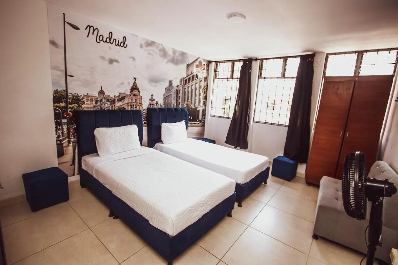 Aw Hotel Urban 80 Medellin