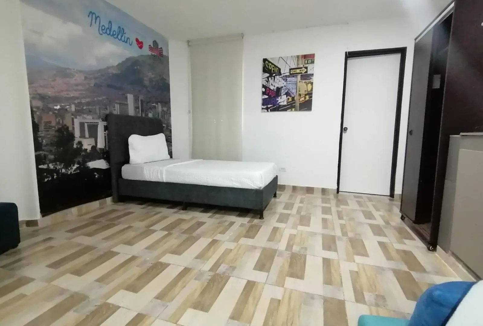 Aw Hotel Urban 80 Medellin Colombia